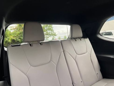 Used 2026 Lexus TX 350 FWD w/ Convenience Package image 32