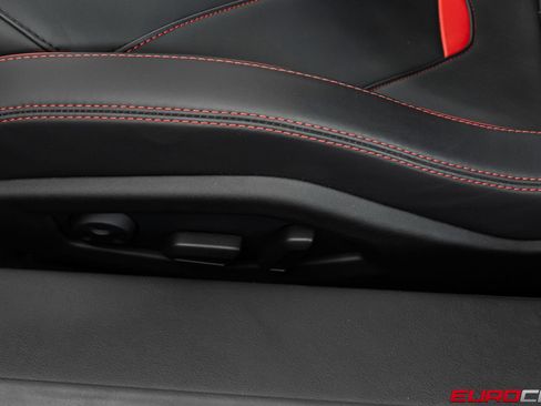 Used 2020 Lamborghini Huracan EVO AWD/4WD image 45