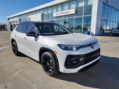 New 2025 Volkswagen Tiguan SE R-Line