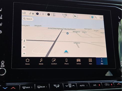 New 2025 Jeep Wagoneer L 4WD w/ Convenience Group I image 18