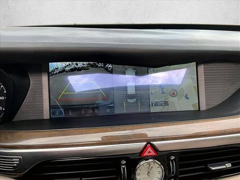 Used 2019 Genesis G90 3.3T Premium image 22