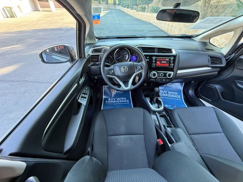 Used 2019 Honda Fit LX image 17