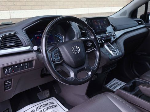 Used 2018 Honda Odyssey EX-L image 16