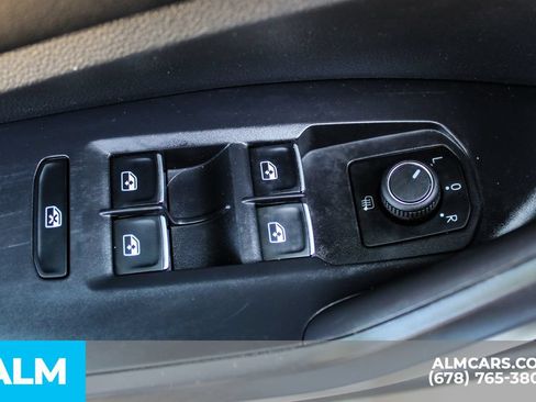 Used 2024 Volkswagen Jetta S FWD image 33