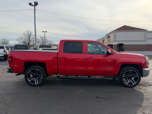Used 2017 Chevrolet Silverado 1500 LT w/ LPO, Black Pack image 4