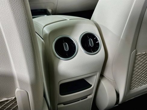 Certified 2026 Mercedes-Benz GLA 250 image 25