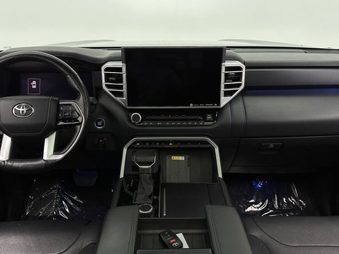 Used 2022 Toyota Tundra Platinum image 28