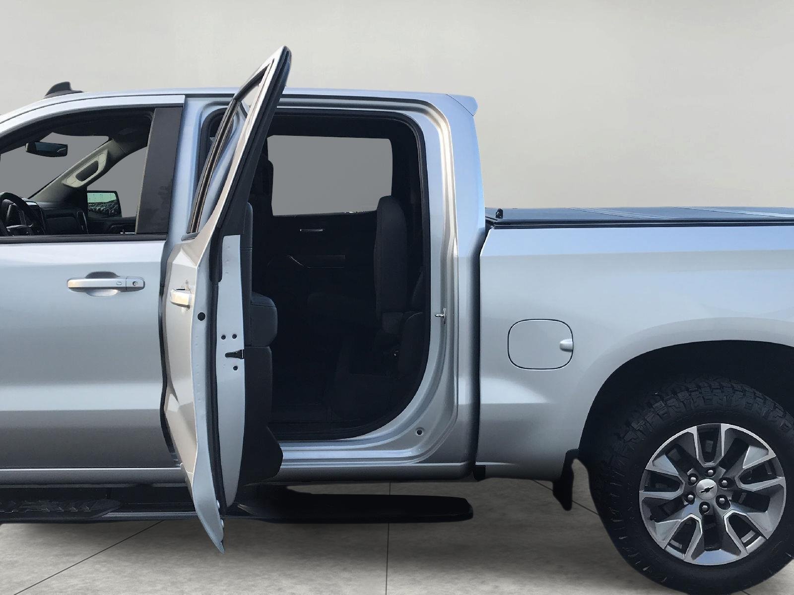 Used 2020 Chevrolet Silverado 1500 RST AWD/4WD image 51