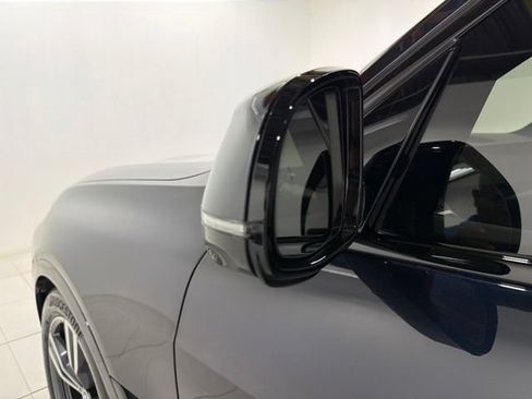 Used 2026 BMW X7 xDrive40i w/ Executive Package AWD/4WD image 9