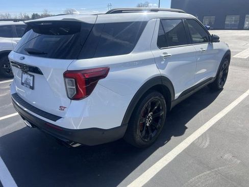 Used 2021 Ford Explorer ST w/ Equipment Group 401A image 4