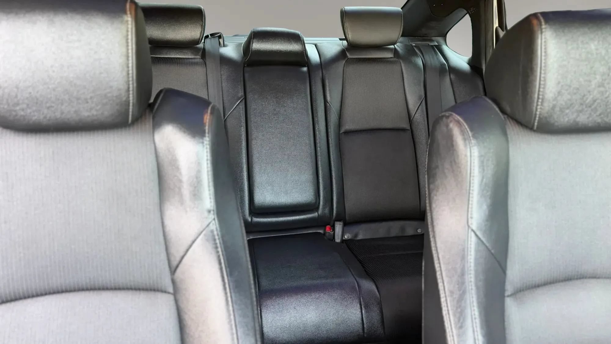 Used 2019 Honda Accord Sport image 19