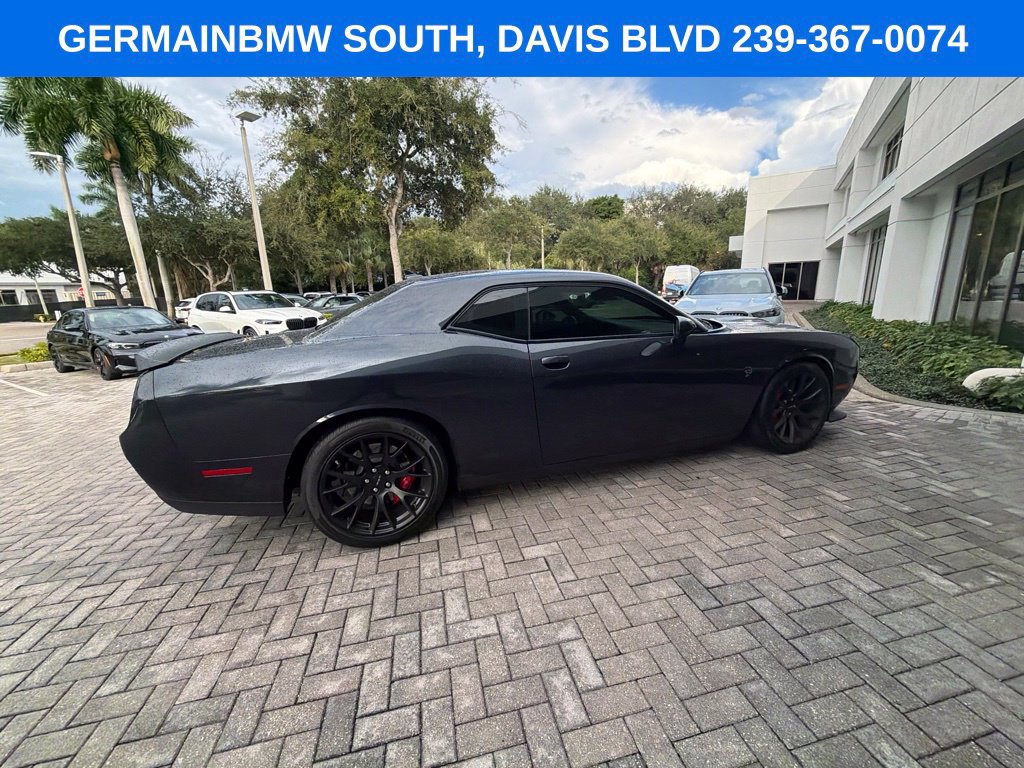 Used 2016 Dodge Challenger SRT Hellcat RWD image 12