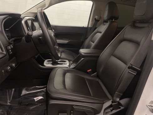 Used 2022 Chevrolet Colorado ZR2 image 11