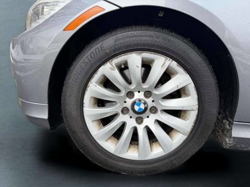 Used 2009 BMW 328i xDrive Sedan image 22