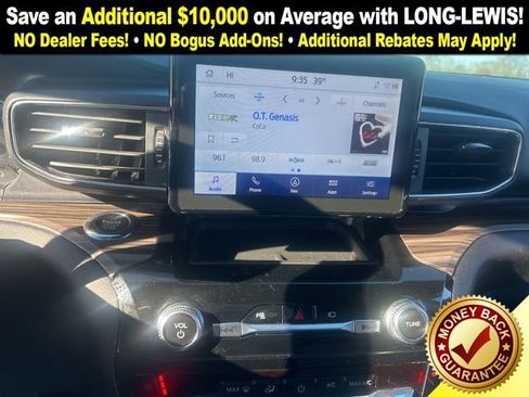 Used 2022 Ford Explorer Limited w/ Equipment Group 301A image 24