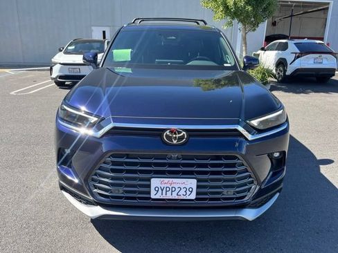 Used 2026 Toyota Grand Highlander AWD Hybrid image 3