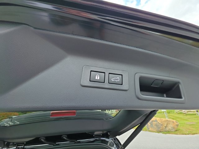 New 2026 Subaru Forester Touring AWD/4WD image 16