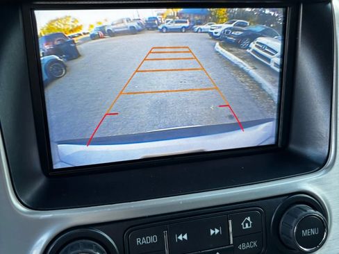 Used 2017 GMC Yukon SLT RWD image 18