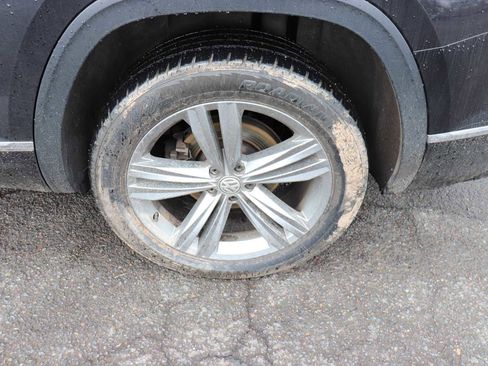 Used 2019 Volkswagen Atlas SE image 9