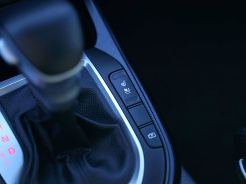 Used 2024 Kia Forte GT-Line w/ GT-Line Premium Package image 21