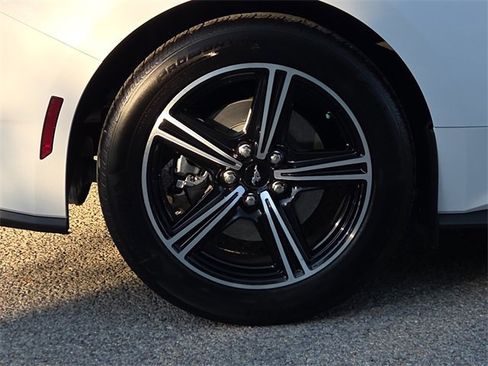 New 2025 Ford Mustang EcoBoost image 9