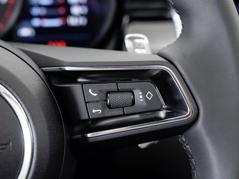 New 2025 Porsche Macan image 14