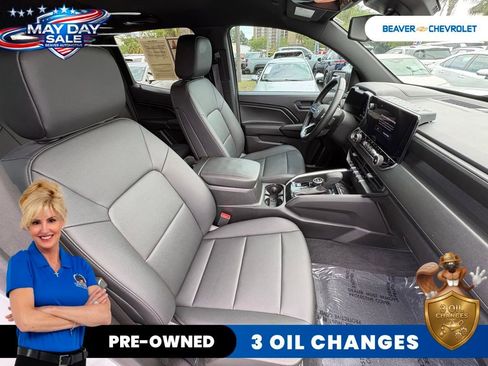 Used 2025 Chevrolet Colorado Trail Boss AWD/4WD image 24
