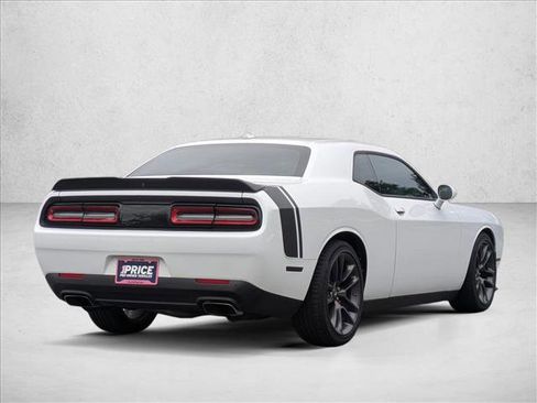 Used 2022 Dodge Challenger R/T Scat Pack w/ Shaker Package image 5