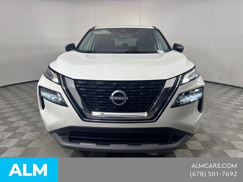 Used 2022 Nissan Rogue S FWD image 3