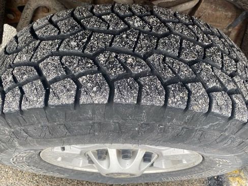 Used 2017 Chevrolet Silverado 2500 LT w/ All Star Edition image 11