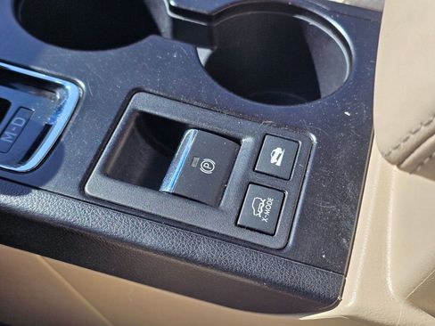 Used 2019 Subaru Outback 2.5i Limited image 31