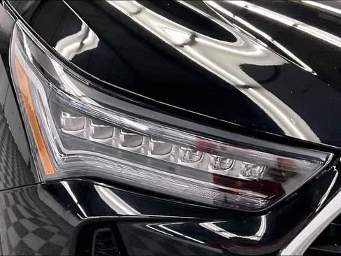Used 2024 Acura RDX SH-AWD image 33