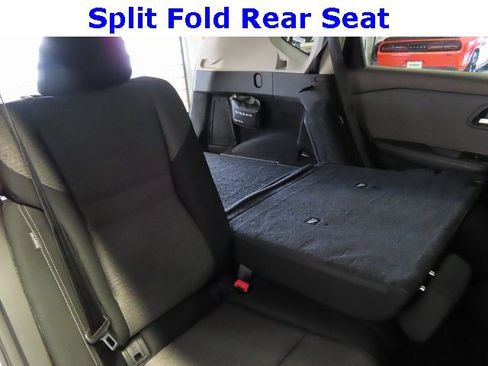 Used 2023 Nissan Rogue SV image 20