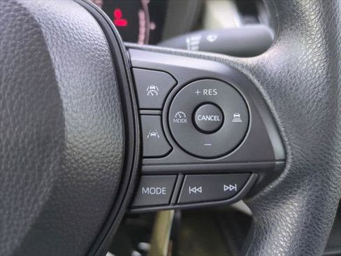 Certified 2026 Toyota Corolla Cross L FWD image 23