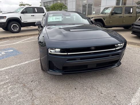 New 2026 Dodge Charger R/T AWD/4WD image 9