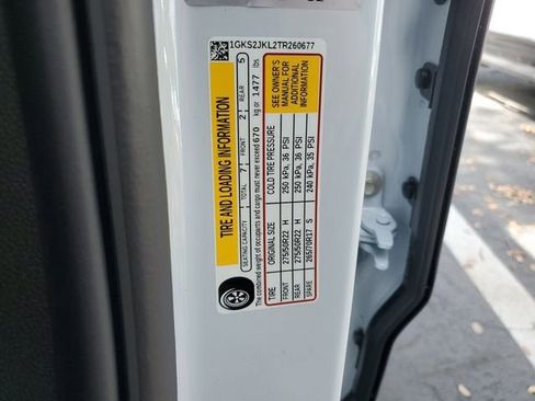 New 2026 GMC Yukon XL Denali w/ Sun & Power Step Package image 31