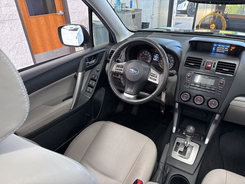 Used 2015 Subaru Forester 2.5i Limited w/ Popular Package #2 image 46