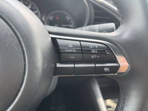 Used 2024 MAZDA MAZDA3 s FWD image 12