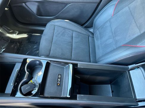 Used 2024 Chevrolet Blazer EV RS image 22