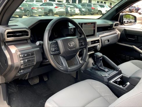 Used 2025 Toyota Tacoma SR5 image 15