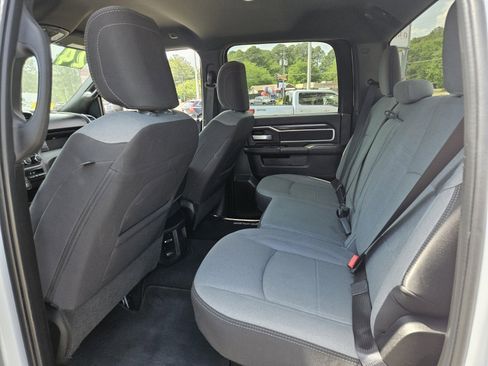 Used 2024 RAM 2500 Big Horn AWD/4WD image 10