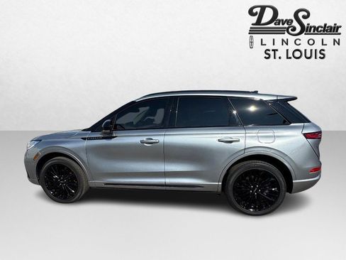 Certified 2023 Lincoln Corsair Reserve w/ Jet Appearance Package image 8