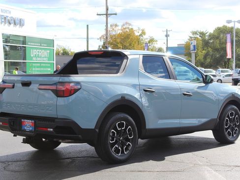 Used 2022 Hyundai Santa Cruz SEL image 8