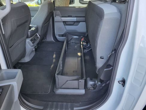 Used 2025 Ford F150 XLT w/ Equipment Group 301A Standard image 5