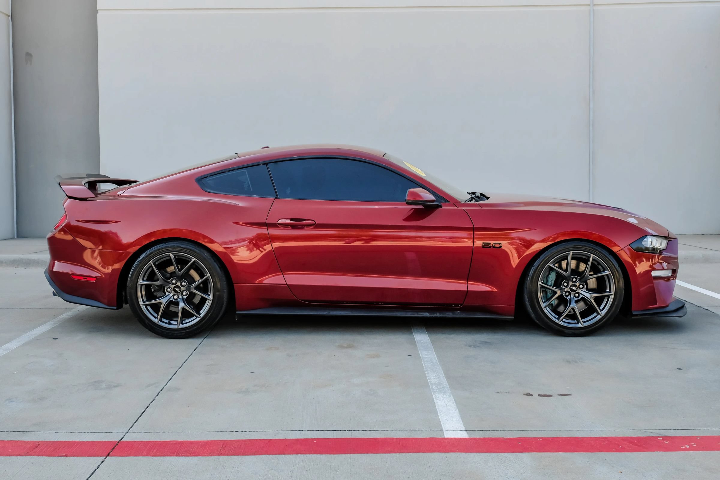 Used 2019 Ford Mustang GT Premium w/ GT Performance Package RWD image 10