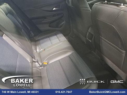 New 2025 Buick Envista Preferred w/ Convenience II Package image 11