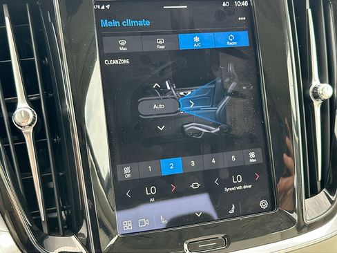 Used 2024 Volvo S60 B5 Core image 18