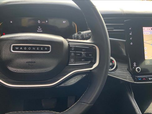 Used 2022 Jeep Wagoneer Series II image 21