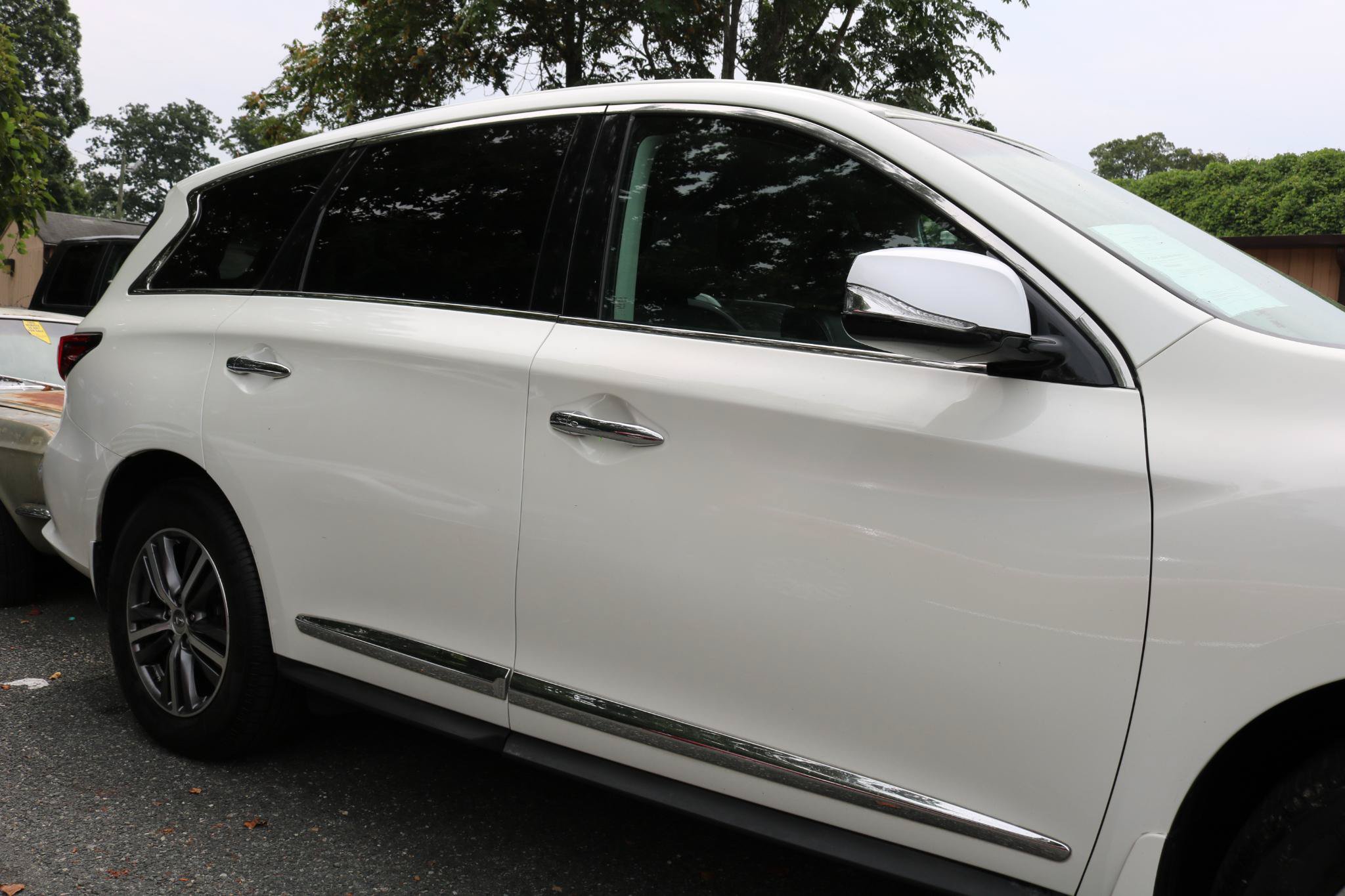 Used 2016 INFINITI QX60 Luxe AWD/4WD image 6