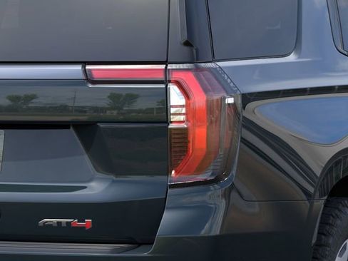 New 2026 GMC Yukon AT4 w/ AT4 Premium Plus Package AWD/4WD image 11